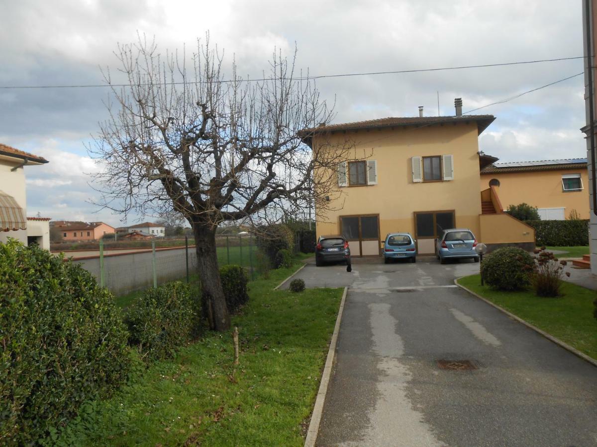 Casa Vacanze Orsi Lucca Exterior photo