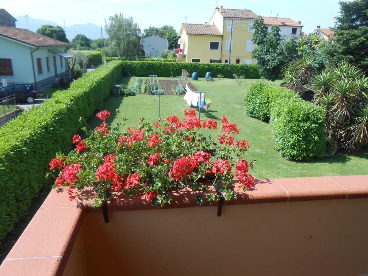 Casa Vacanze Orsi Lucca Exterior photo